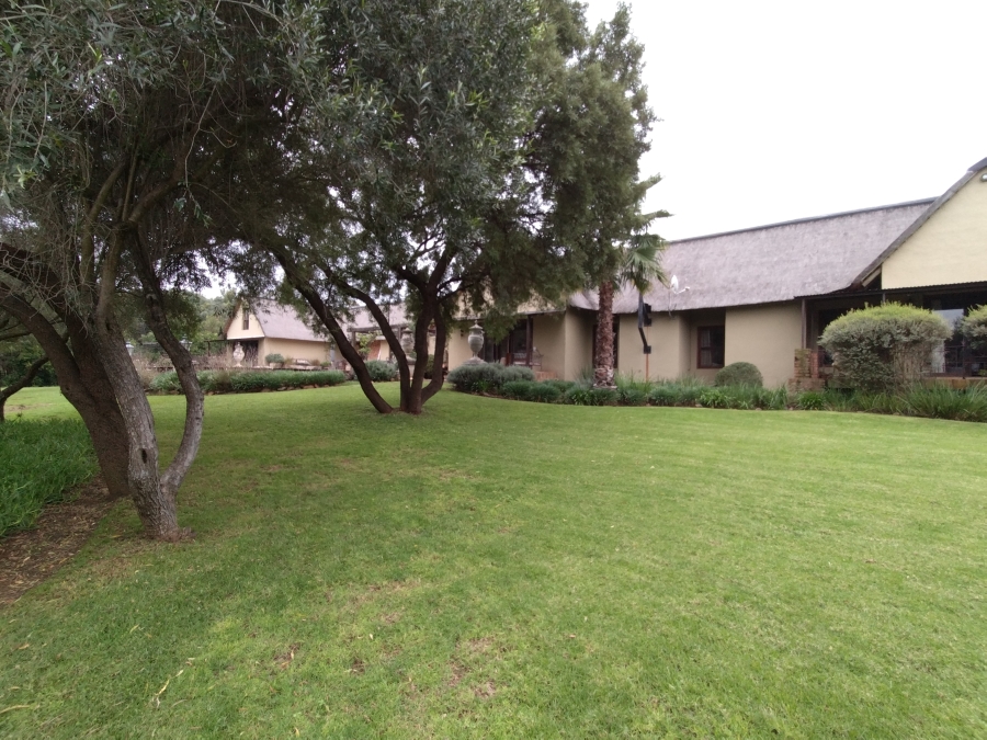 4 Bedroom Property for Sale in Kshane North West